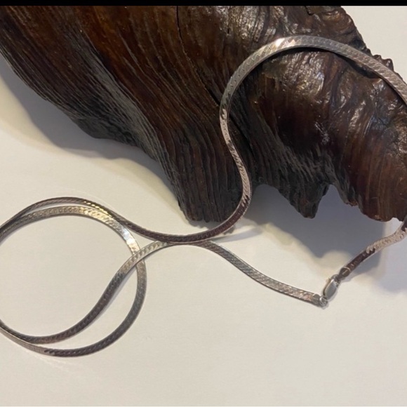 Vintage Sterling Silver Wide Herringbone 30 inch Necklace - Picture 8 of 12